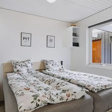 Snioulf - 800m From The Sea By Interhome *